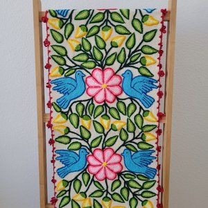 Embroidery Floral, Peruvian Hand-Woven Table Runner |Multi Color Flowers Peruvia